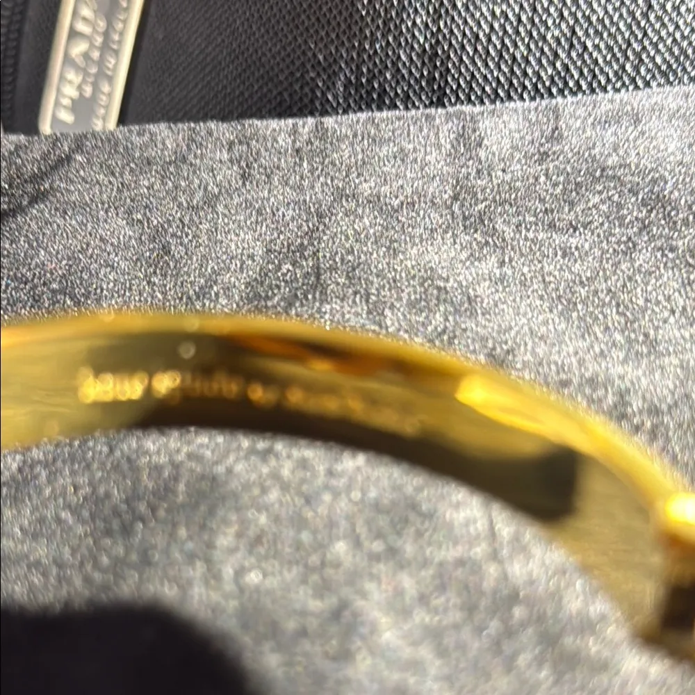 Kate Spade ‘Hole Punch Spade’ Gold and Cream Bracelet - Image 3