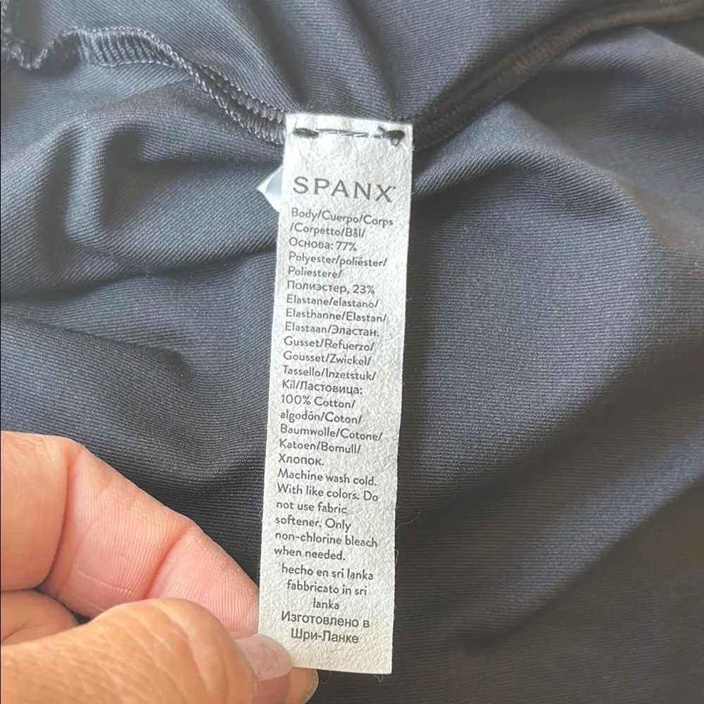 SPANX Black Tank Bodysuit Size Large - Image 14