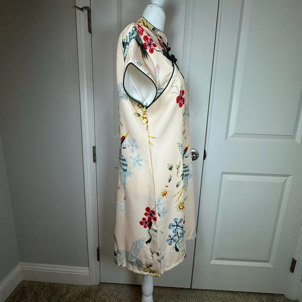 Vintage Inspired Cheongsam Crane Print Shift Dress Mandarin Collar Pink Size L - Image 3