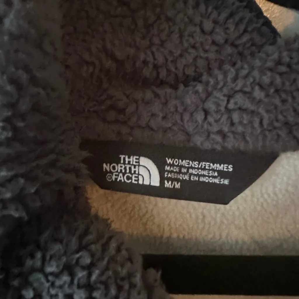 The North Face Black and Cream Jacket - Image 2