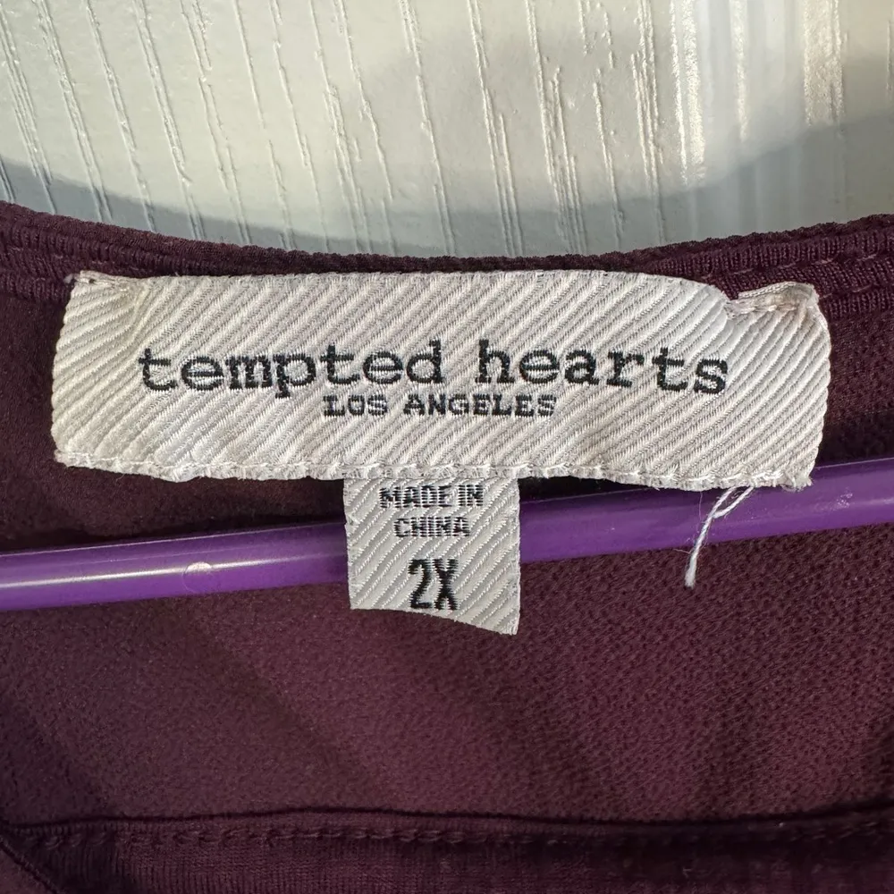 Tempted Hearts burgundy Merlot 3/4 sleeve blouse size 2XL Purple - Image 2