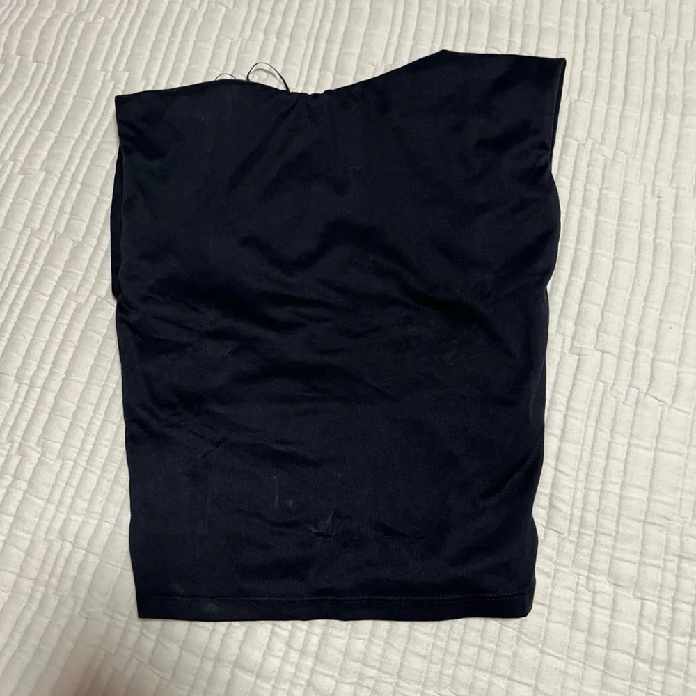 Open back t shirt - Image 8