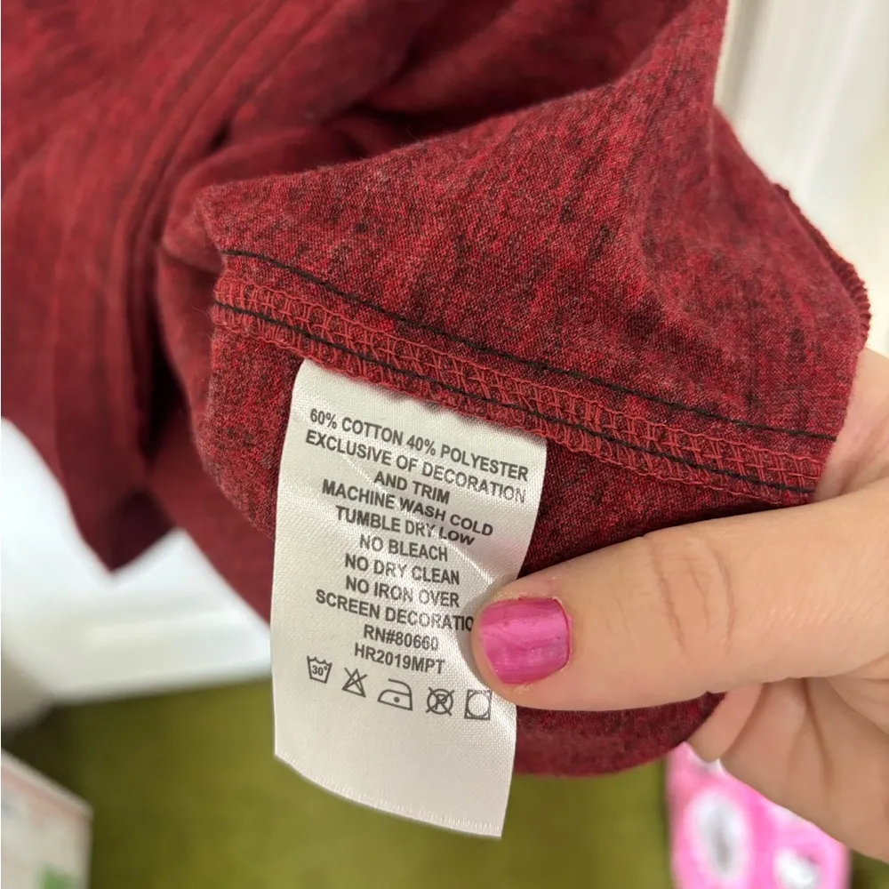 NWT Iron Needle Series International Spy Museum Women’s Long Sleeve Size Large Red - Image 5