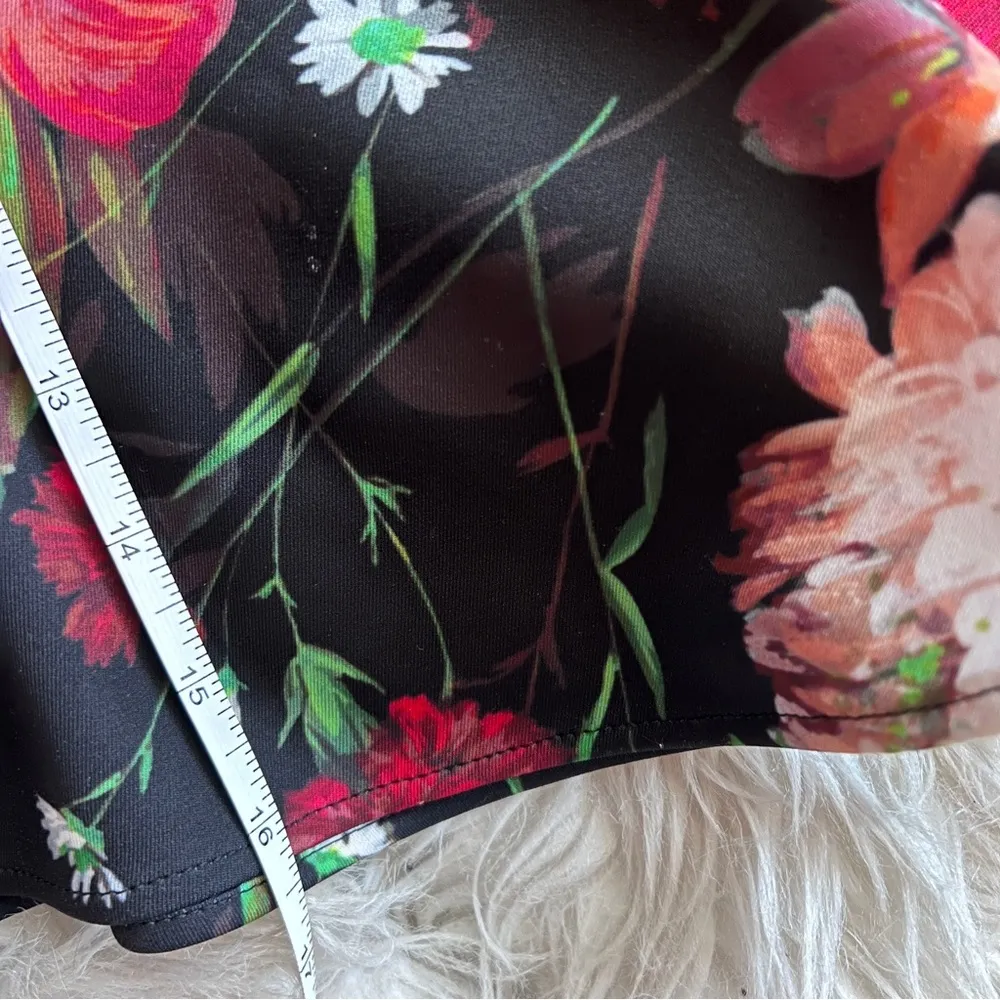 Express red floral ruffle hem mini skirt - Image 7