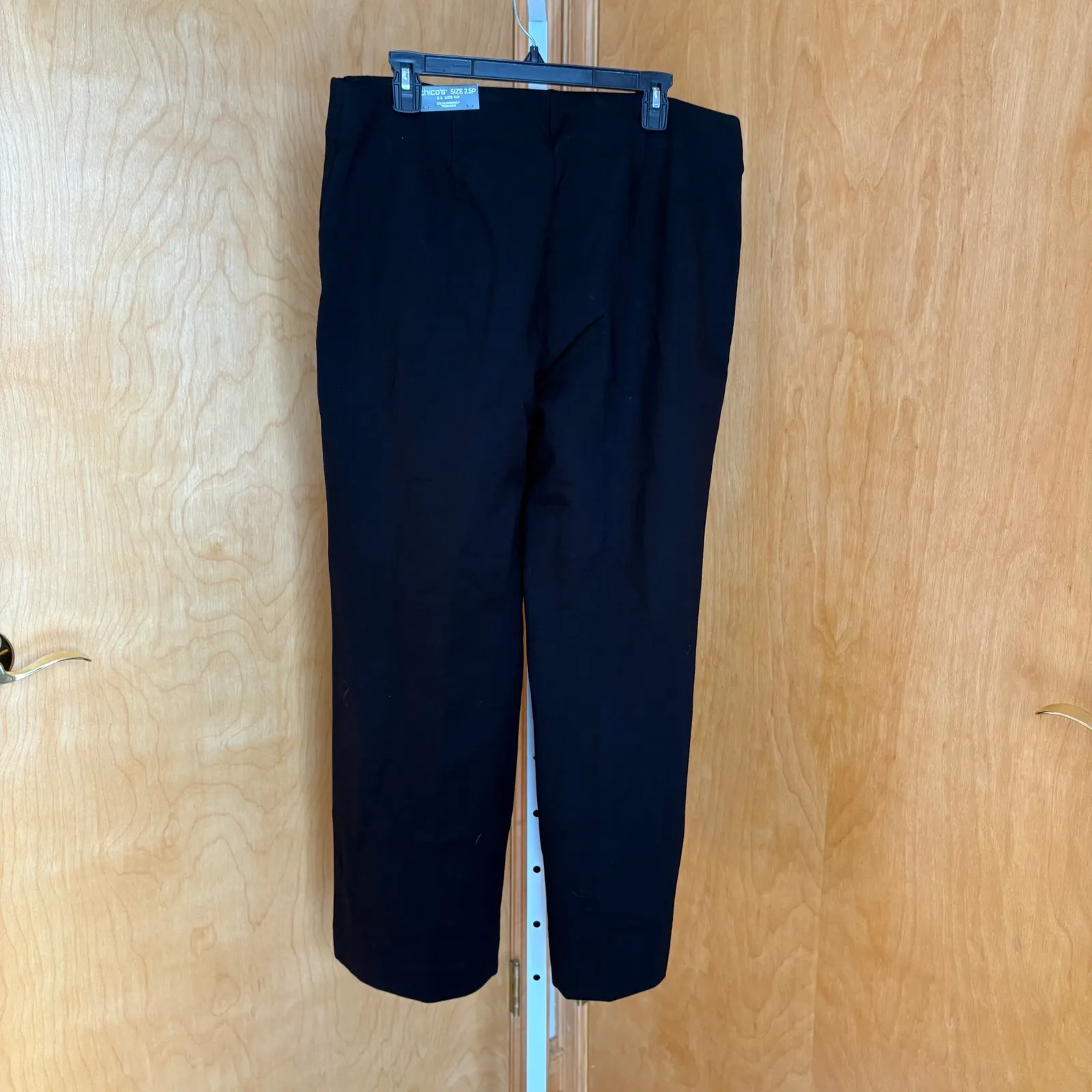 Chicos So Slimming Flare Pant Petite Black Size 2.5P Trousers NWT - Image 2