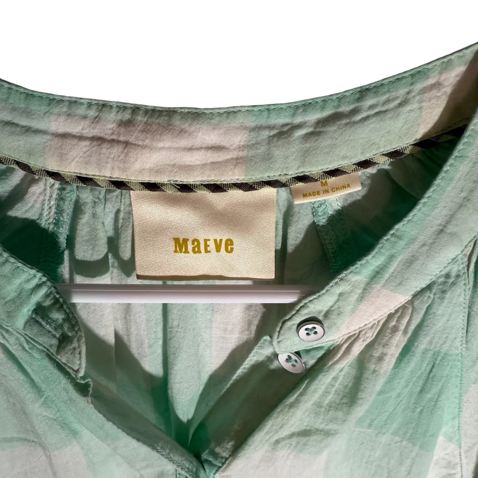 EUC Maeve Anthropologie Button Down Top Plaid Green White Short Sleeve Medium - Image 5