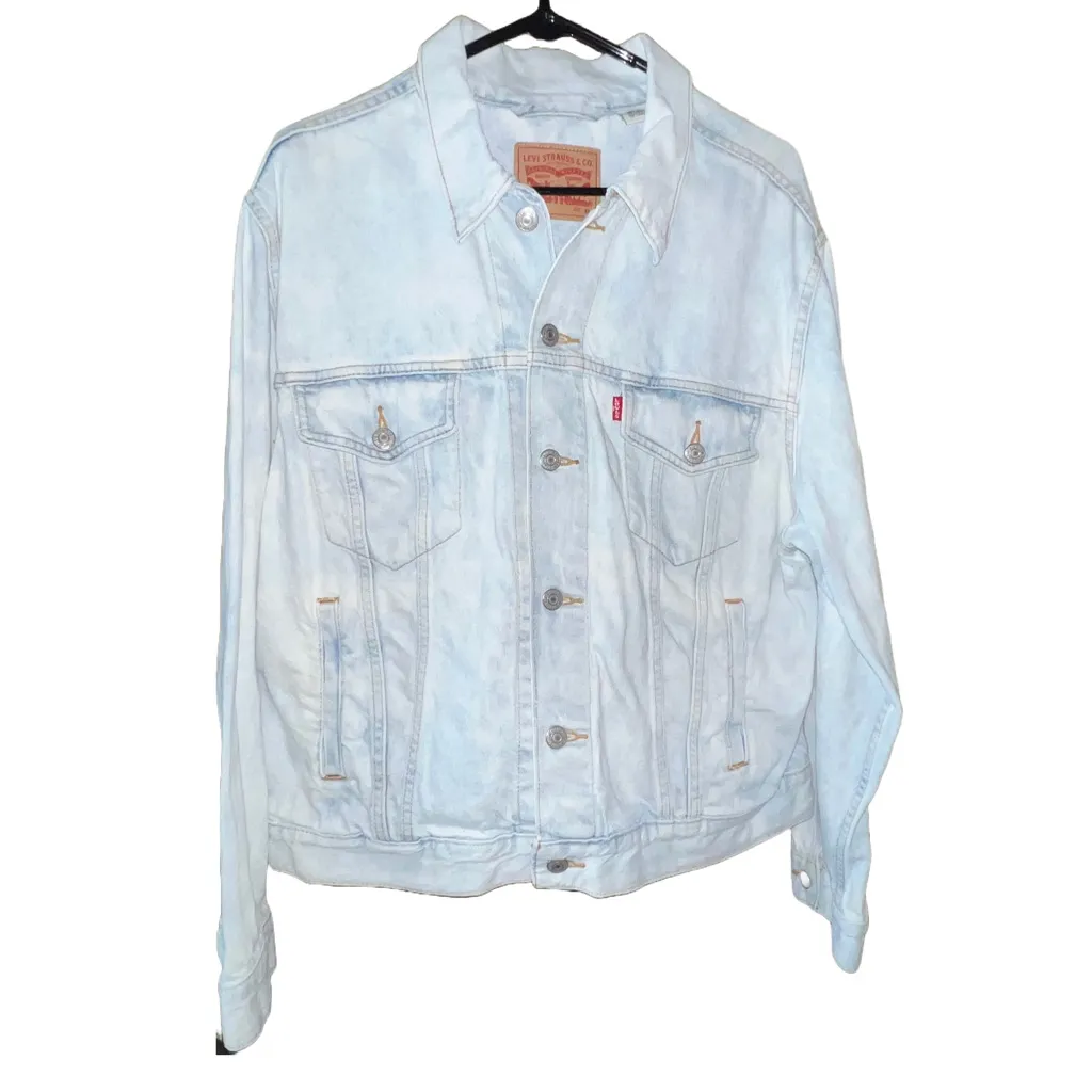 Levi’s Jean Jacket Ex-Boyfriend Trucker Jean Jacket Size XL w/Embroidery on Back - Image 4