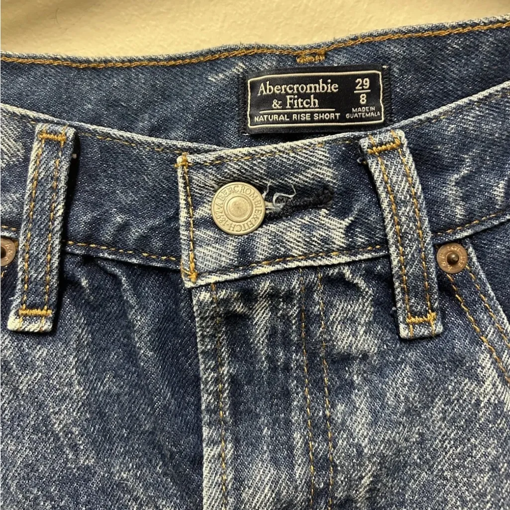 Abercrombie & Fitch Sz 8 Natural Rise Acid Wash Blue Jean Shorts 28” - Image 2