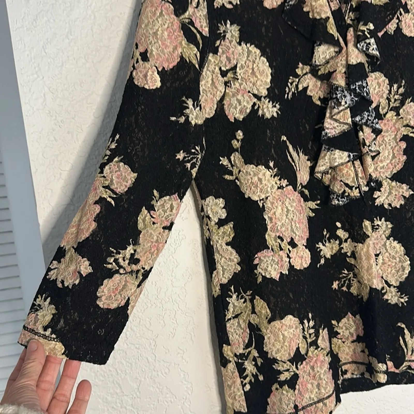 Ralph Lauren Gauzy Lace Long Sleeve Black Top Ruffle Romantic Goth Stretchy XL - Image 4