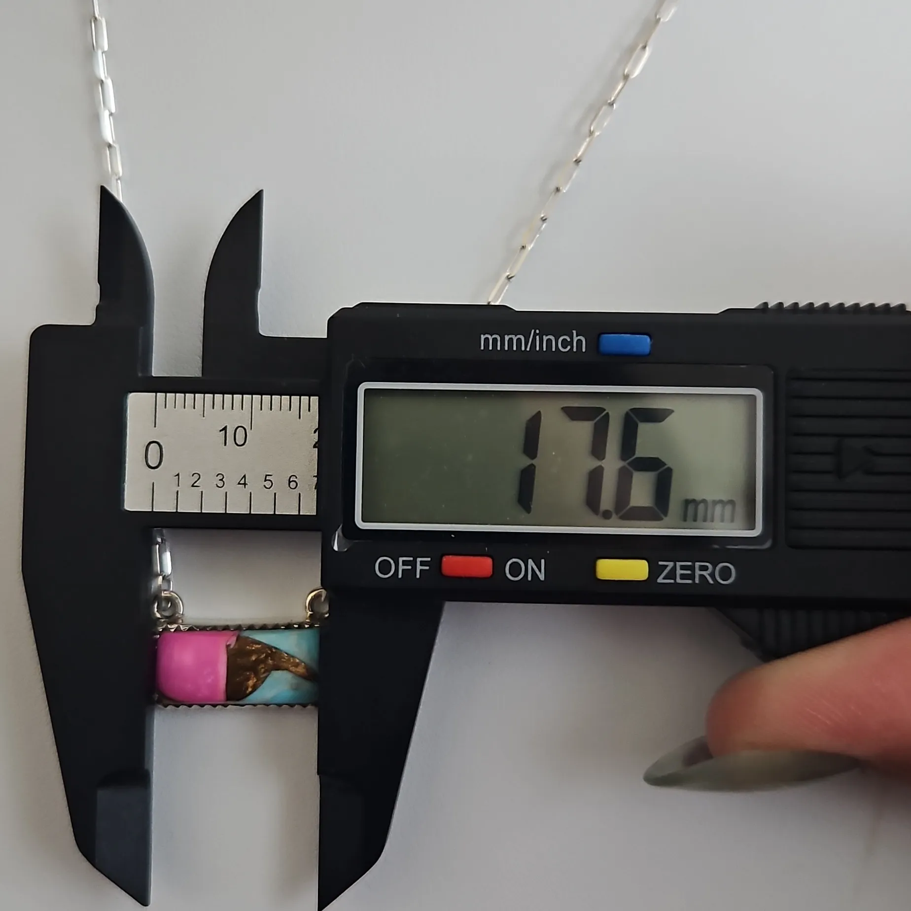 Cotton Candy Bar Necklace - Image 4