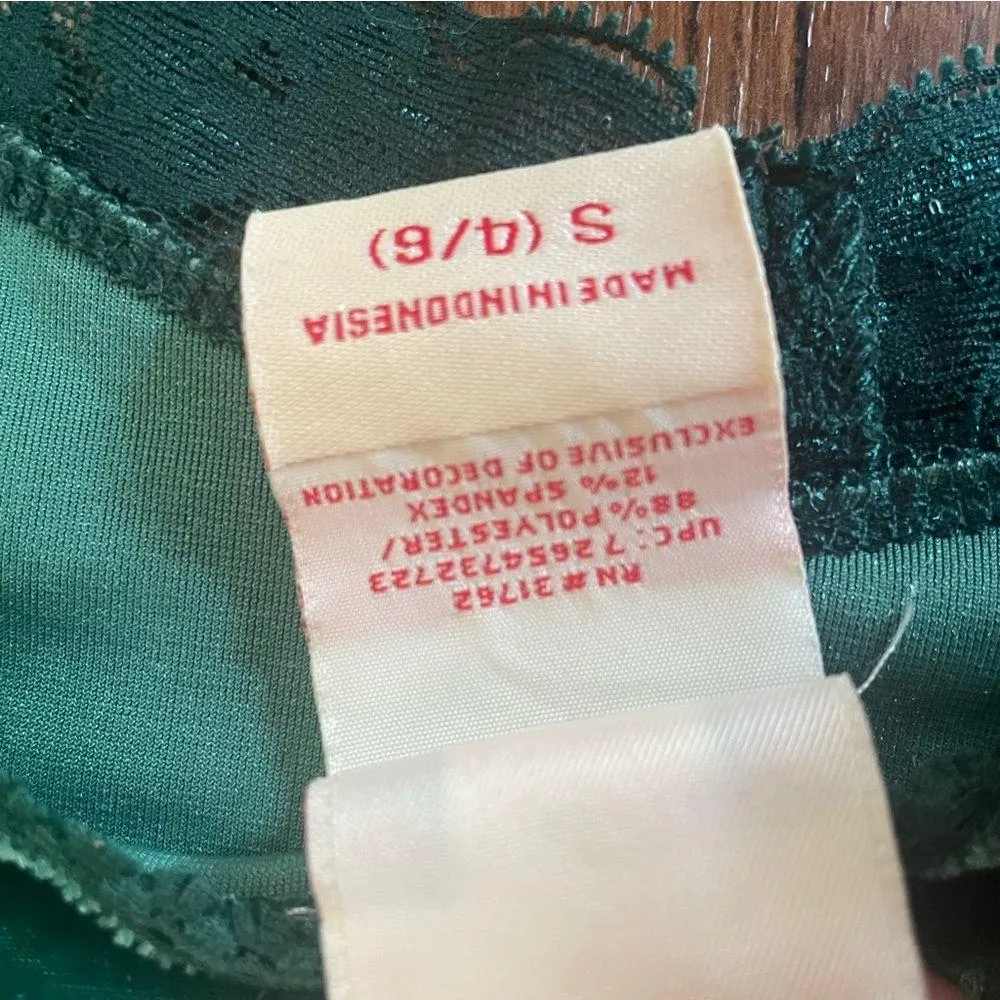 FADED GLORY green crushed velvet camisole tank, size S (4/6) - Image 7