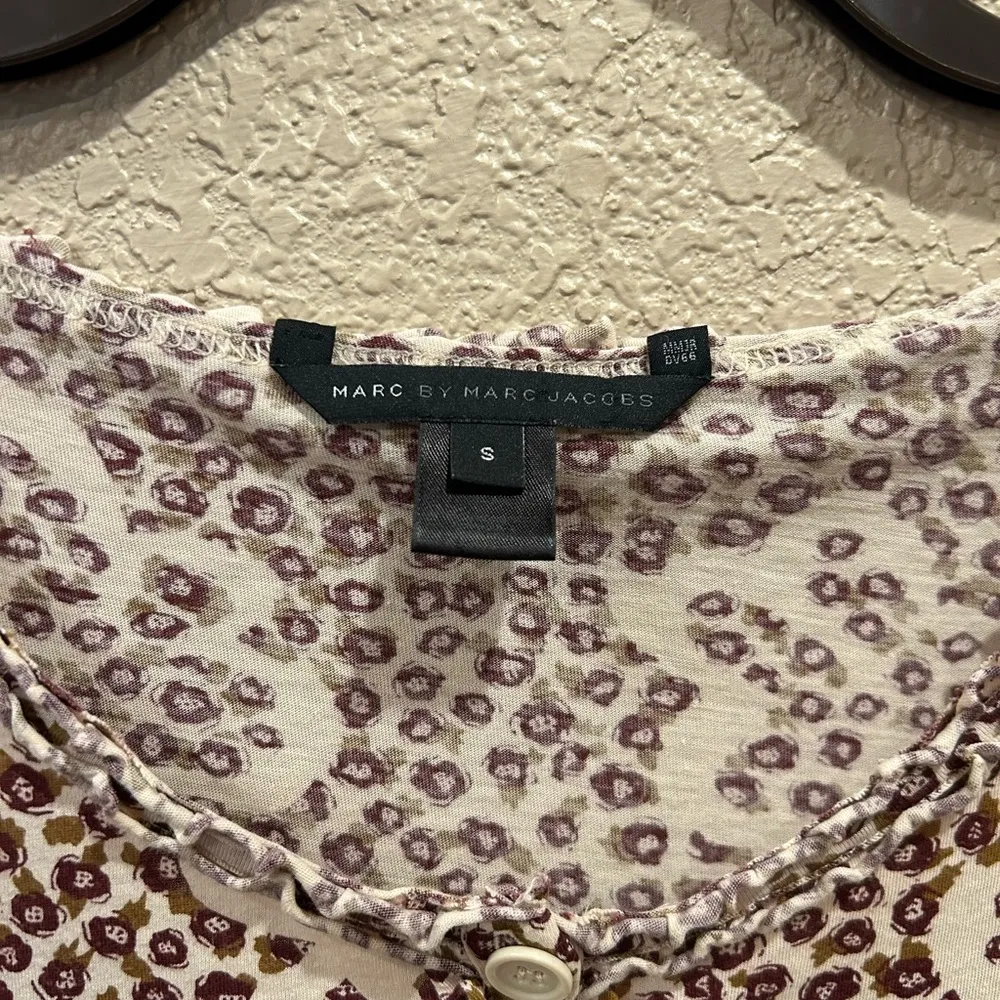 Marc By Marc Jacobs Floral Maroon and Cream Fitted Long Sleeve Blouse - Image 7