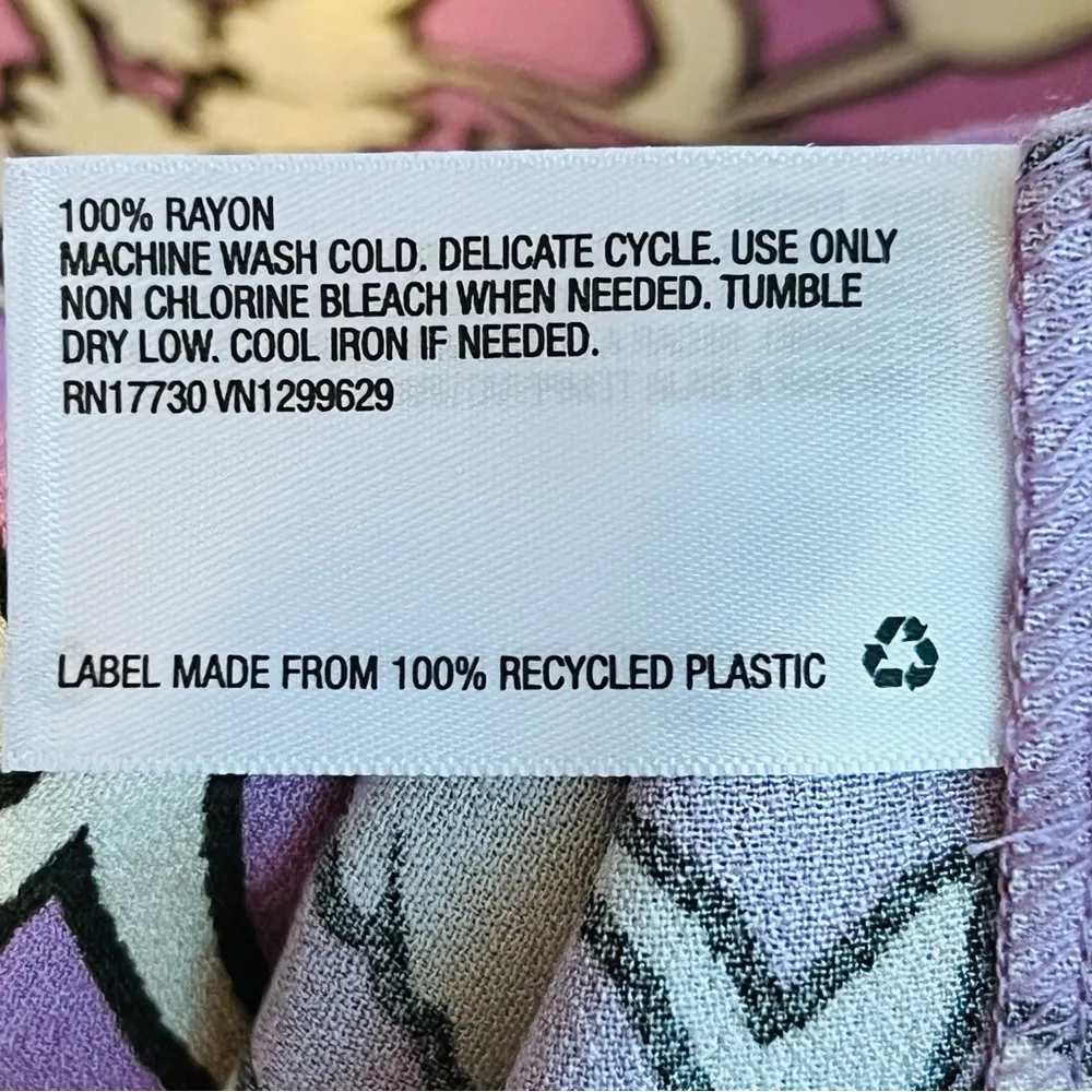 Knox Rose XS Light Purple & Cream Floral Print Skirt with 13” Slit on Fr… - Image 10