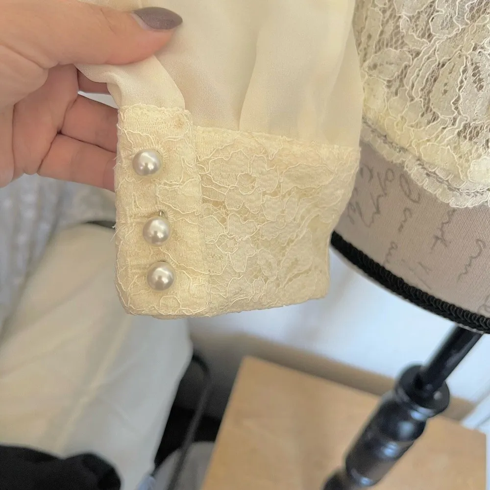 Blouse Sz 12 Petite Floral  Collar Lace Romantic Victorian Coquette - Image 6