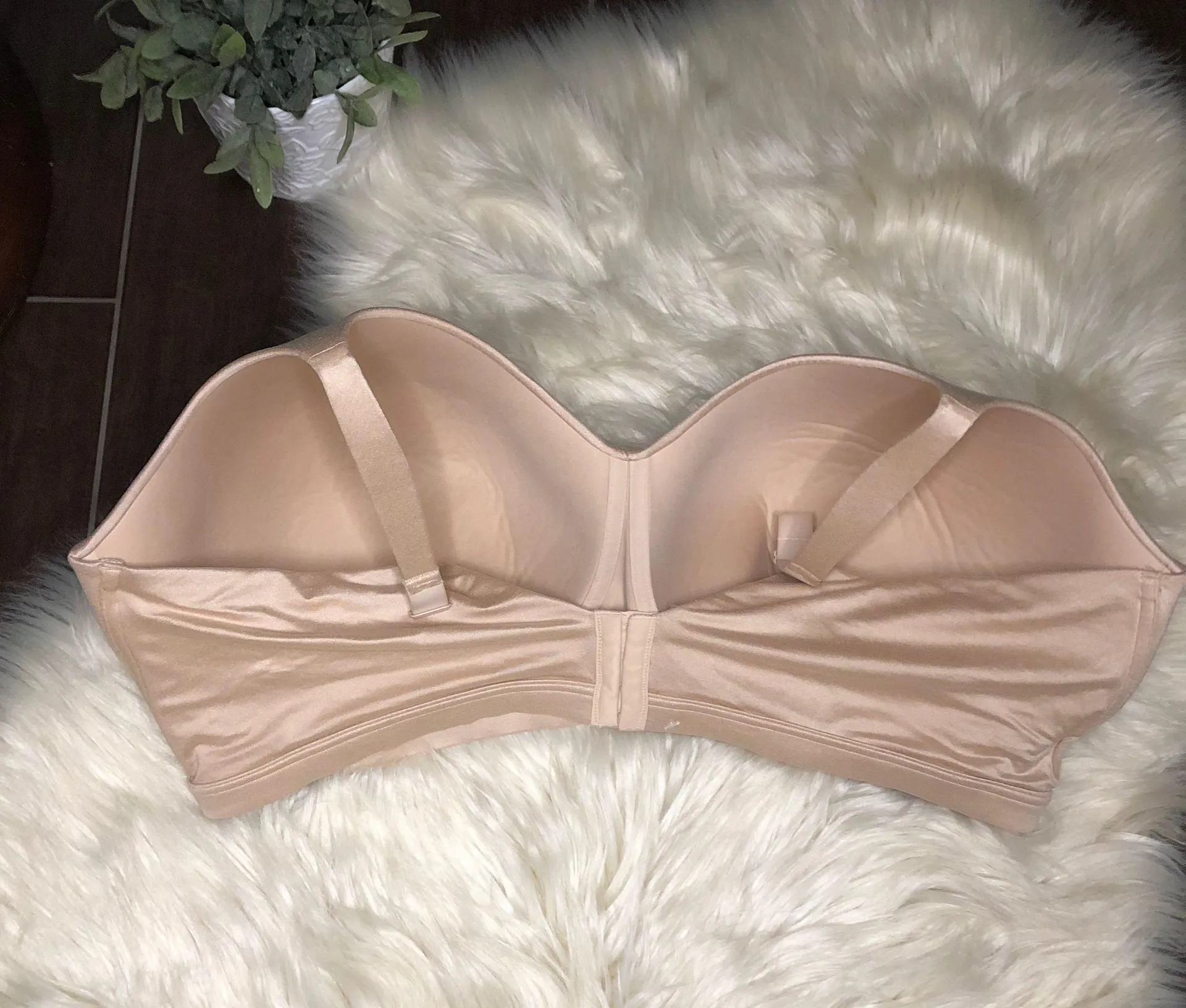 Catherine full coverage smooth no wire bra 52DD Tan Size 5X - Image 3