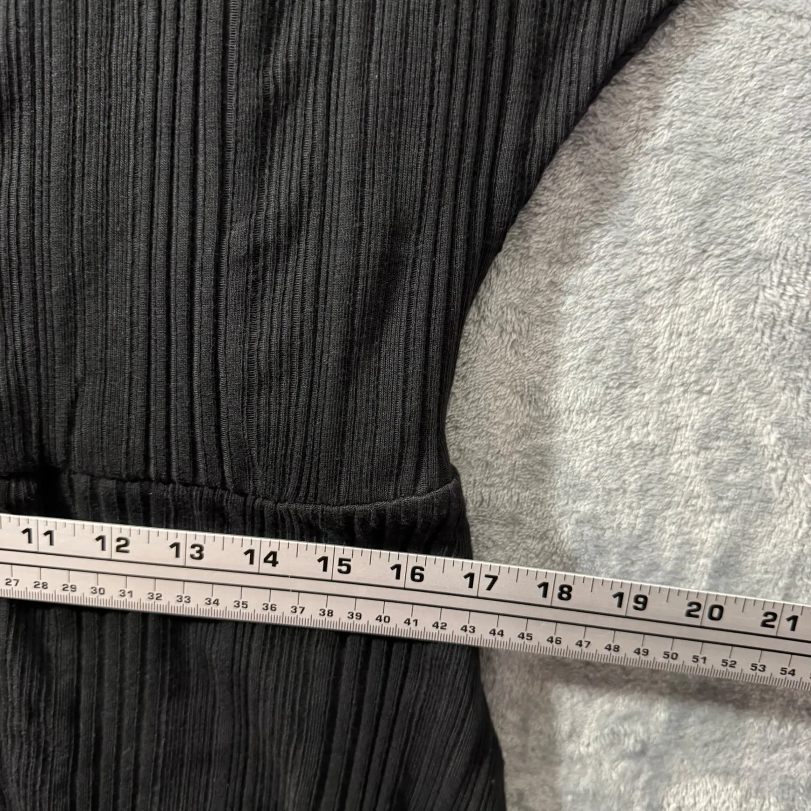 FP Beach Black Ribbed Smocked Layered Mini Dress Size Large - Image 9