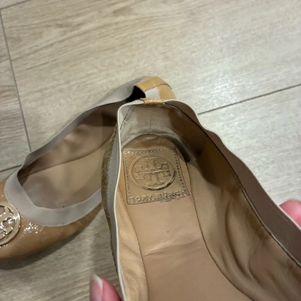 Tory Burch Caroline Nude Tan Parent Leather Ballet Flats Size 7.5 - Image 10