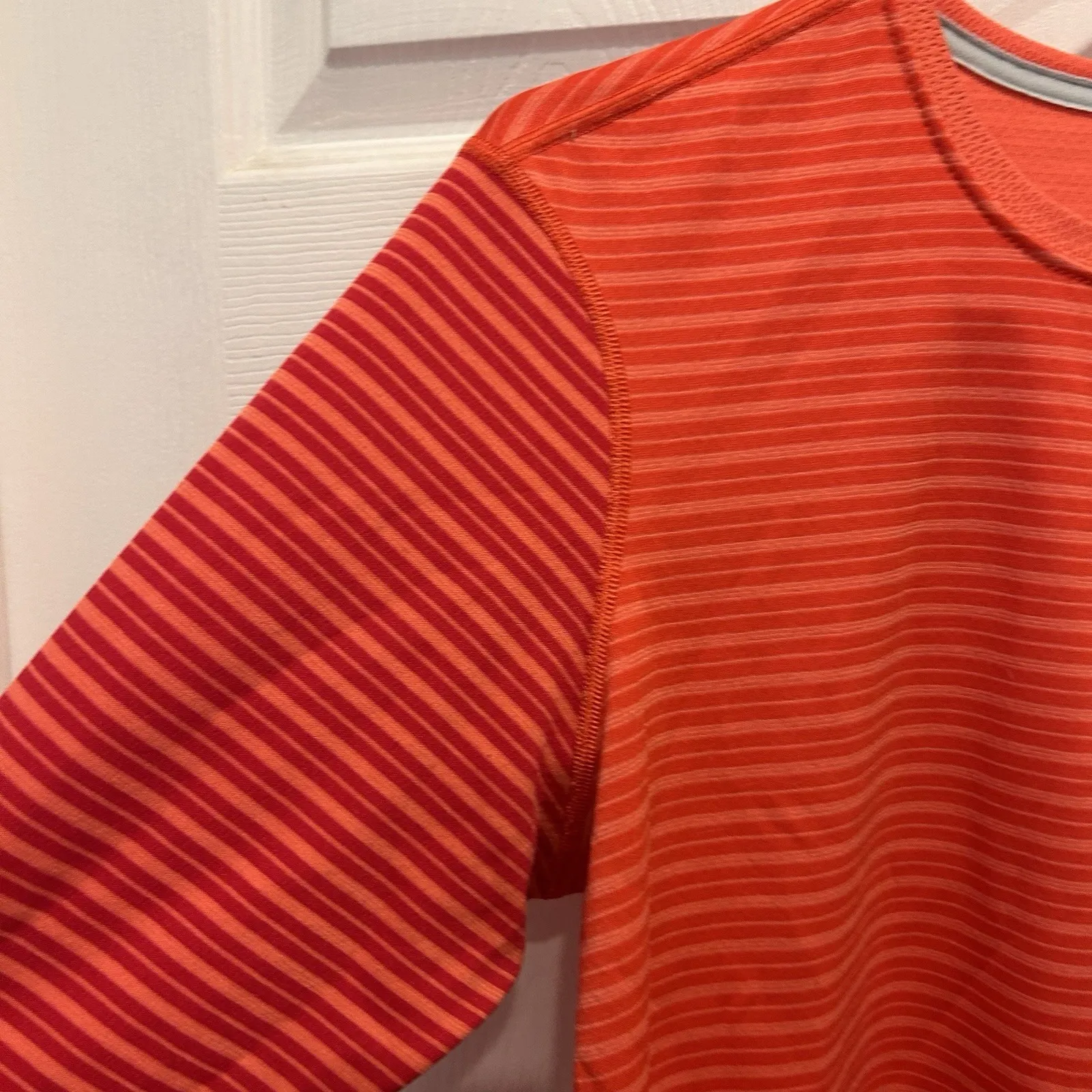 Patagonia Red Shirt Capilene 3 Midweight‎ Crew Womens Large Polartec L/S 44432 - Image 3