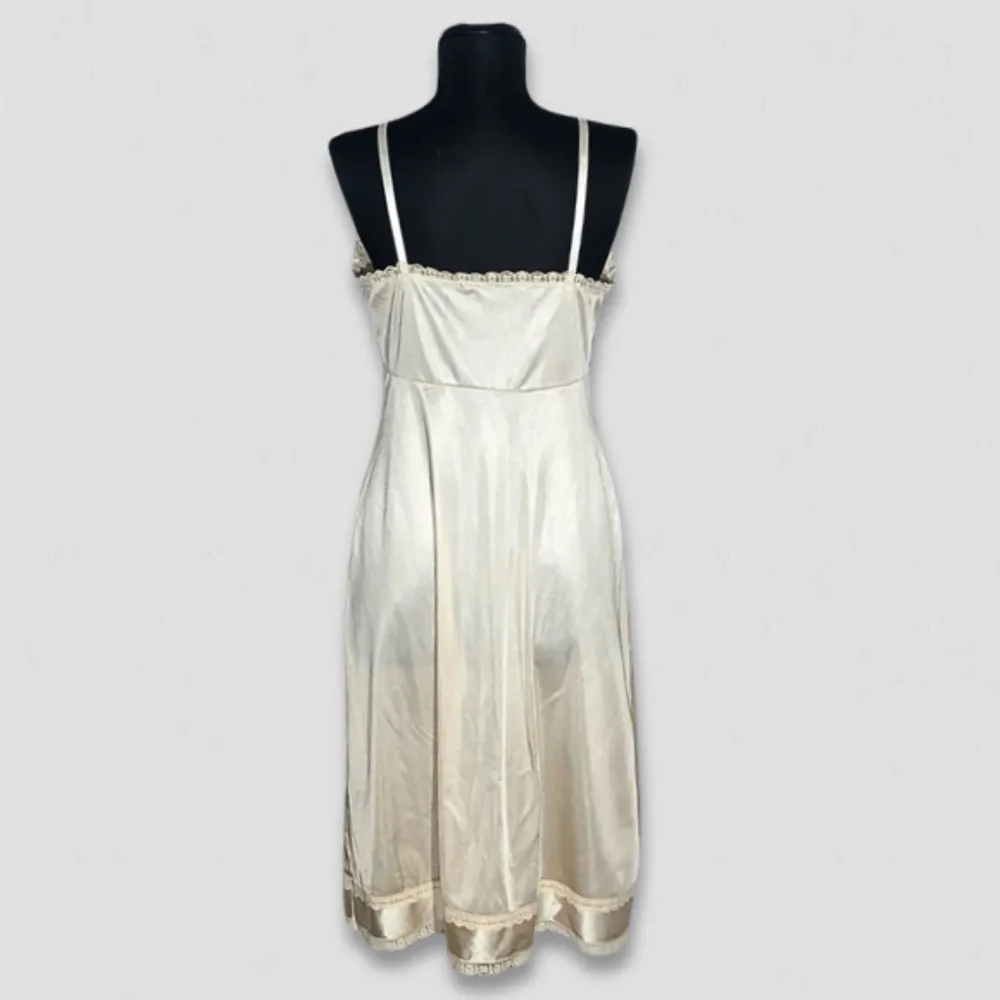 Vintage 70s Sears Beige Nylon Lace Trim Slip Nightgown Small - Image 2