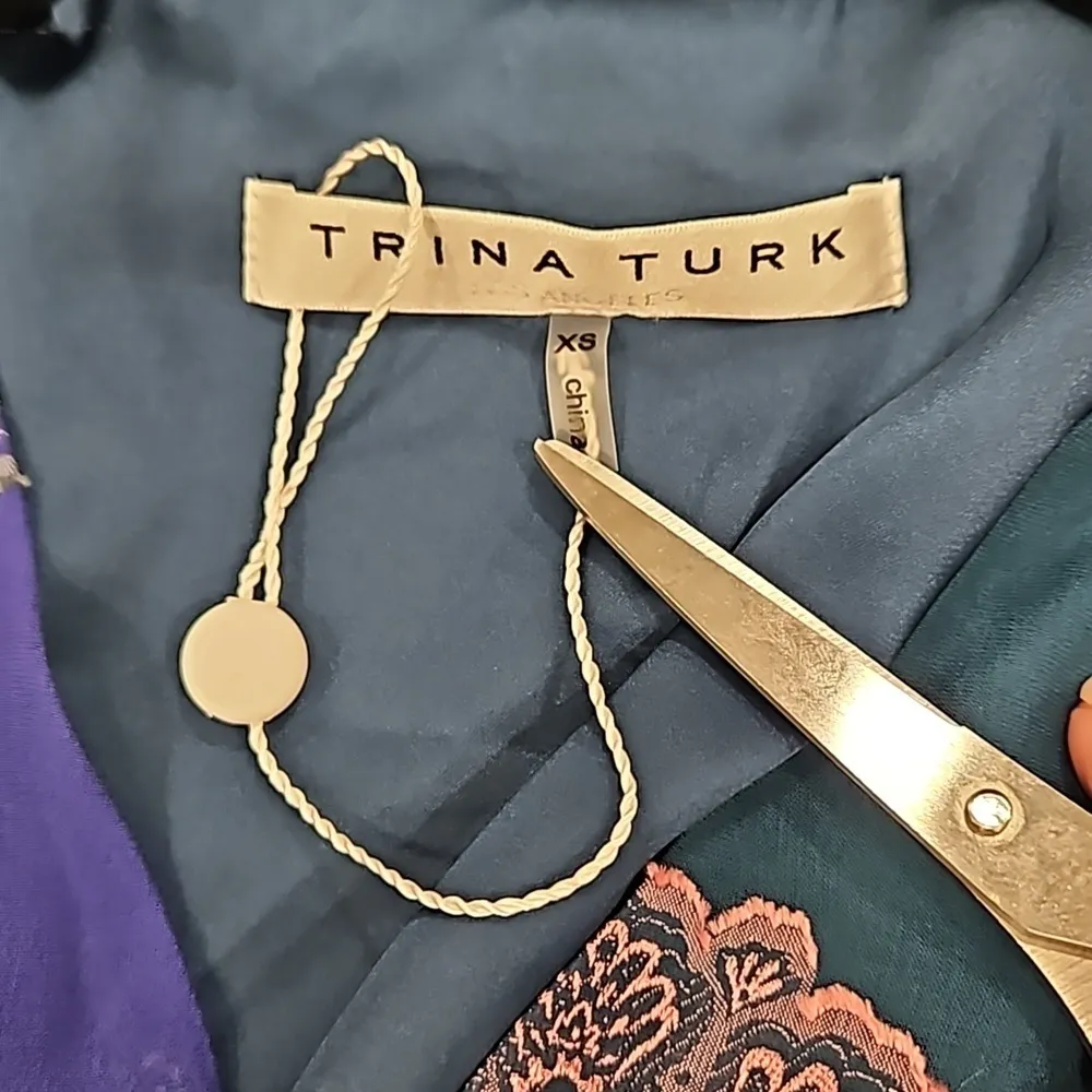 💕TRINA TURK💕 Tanaya Caftan Majestic Medallions Clip Jacquard XS *MISSING BELT* - Image 12