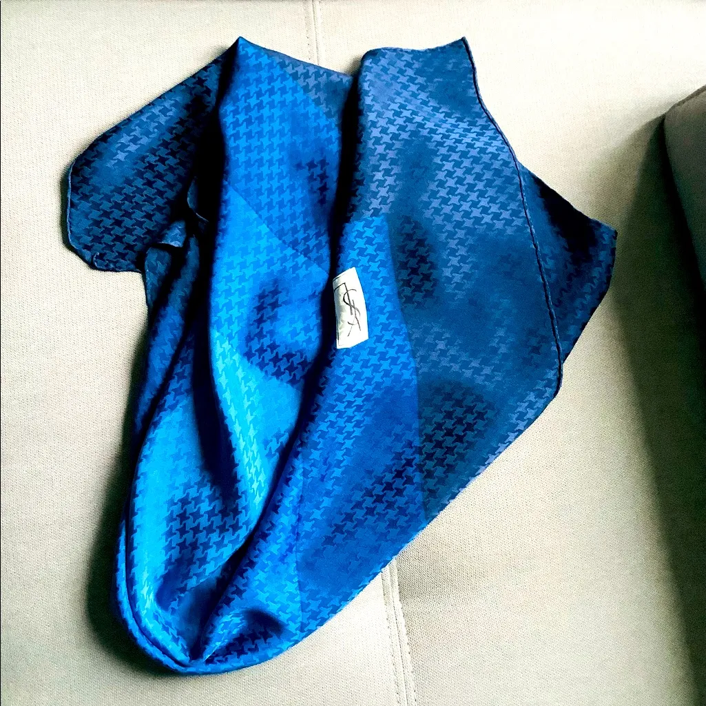 Authentic Yves Saint Laurent silk scarf 💙💙💙 FREE SHIP❣️ - Image 2