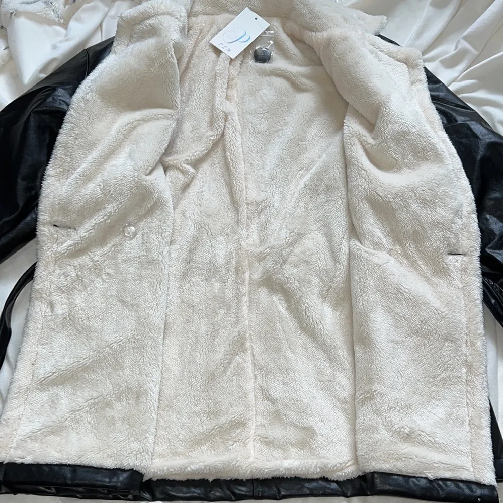 Pascale La Mode faux leather wrap jacket black w/white faux fur lining Size L Size L - Image 8