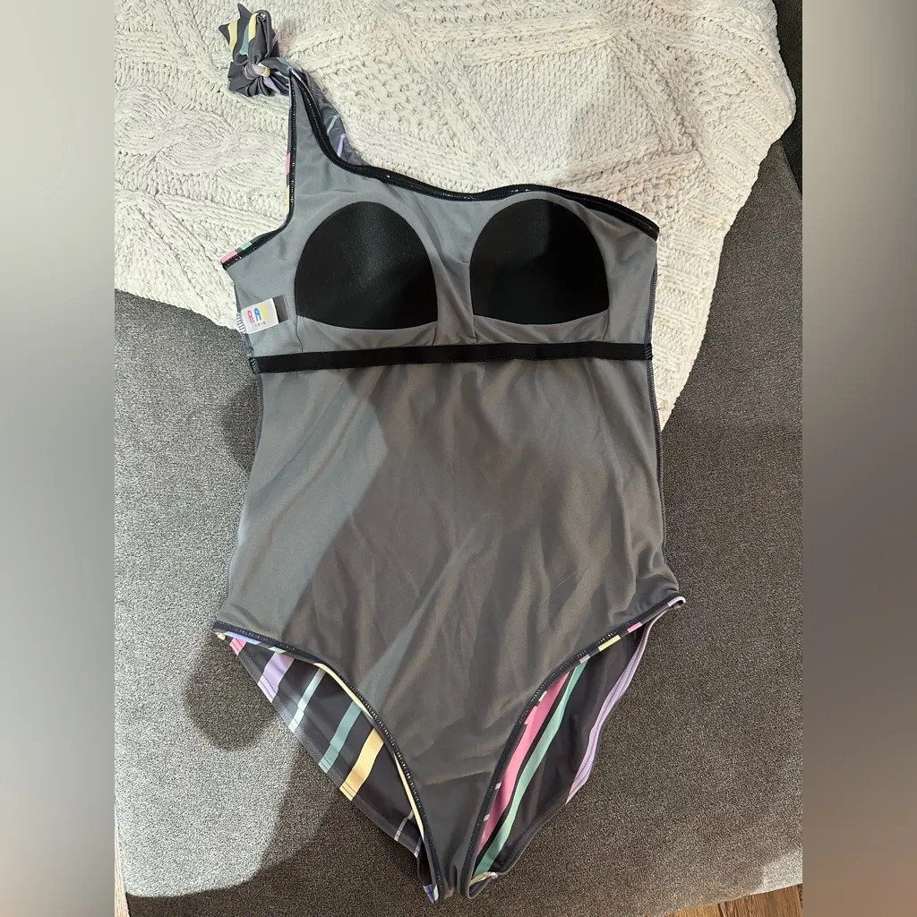 RAD SWIM Striped One - Image 14