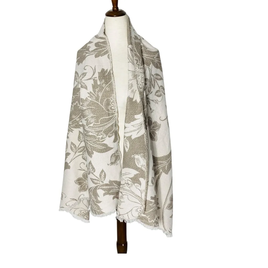 ANN TAYLOR FACTORY Floral Blanket Scarf - Image 4