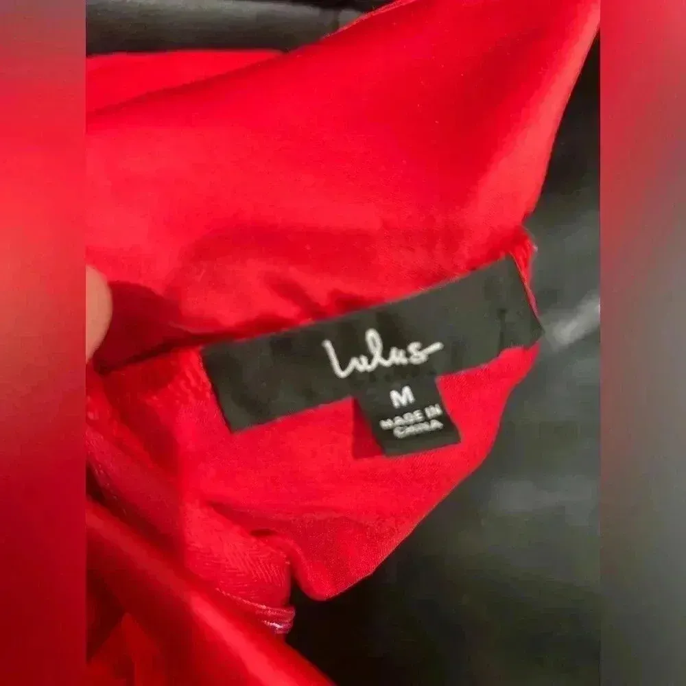 Dreamy Romance red  Backless Maxi Dress - Image 5