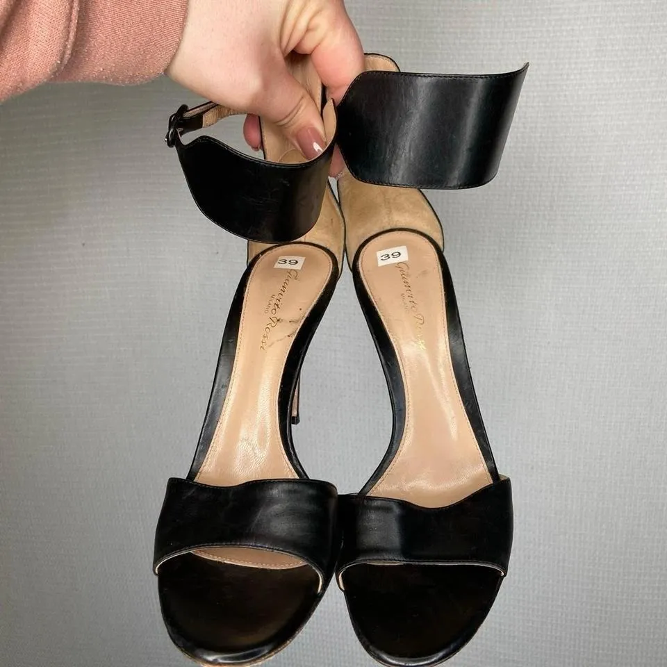 Gianvito Rossi | Black Heels Pumps Womans‎ 39 - Image 2