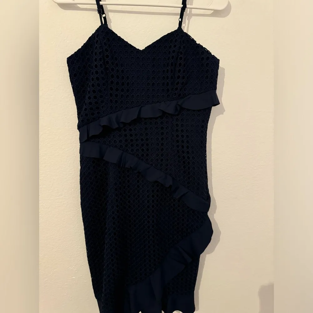 Bardot Fae Lace Dress Sweetheart Crochet Ruffled Party Cocktail Flirty NWT 6 - Image 4