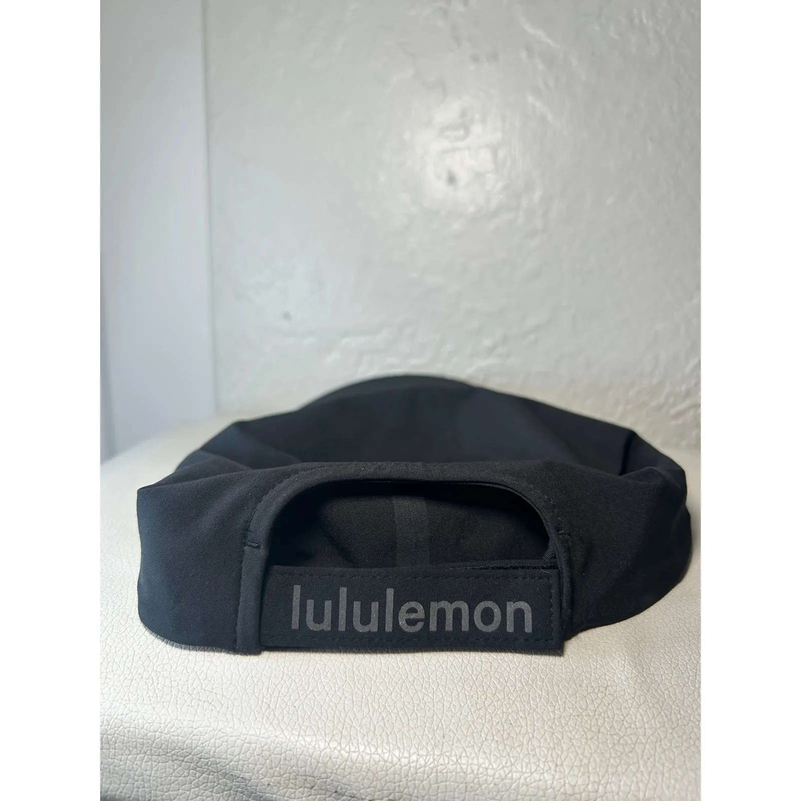 Lululemon  Black Baseball Cap Unstructured Soft Fabric Adjustable Back - Image 4