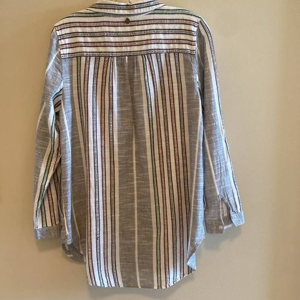 Soft Surroundings Brookhaven Aruba Floral
Embroidered Longline Cotton Tunic M - Image 6