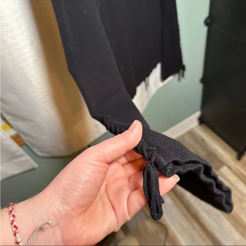 Max Studio Black Fitted corset sweater front L - Image 8