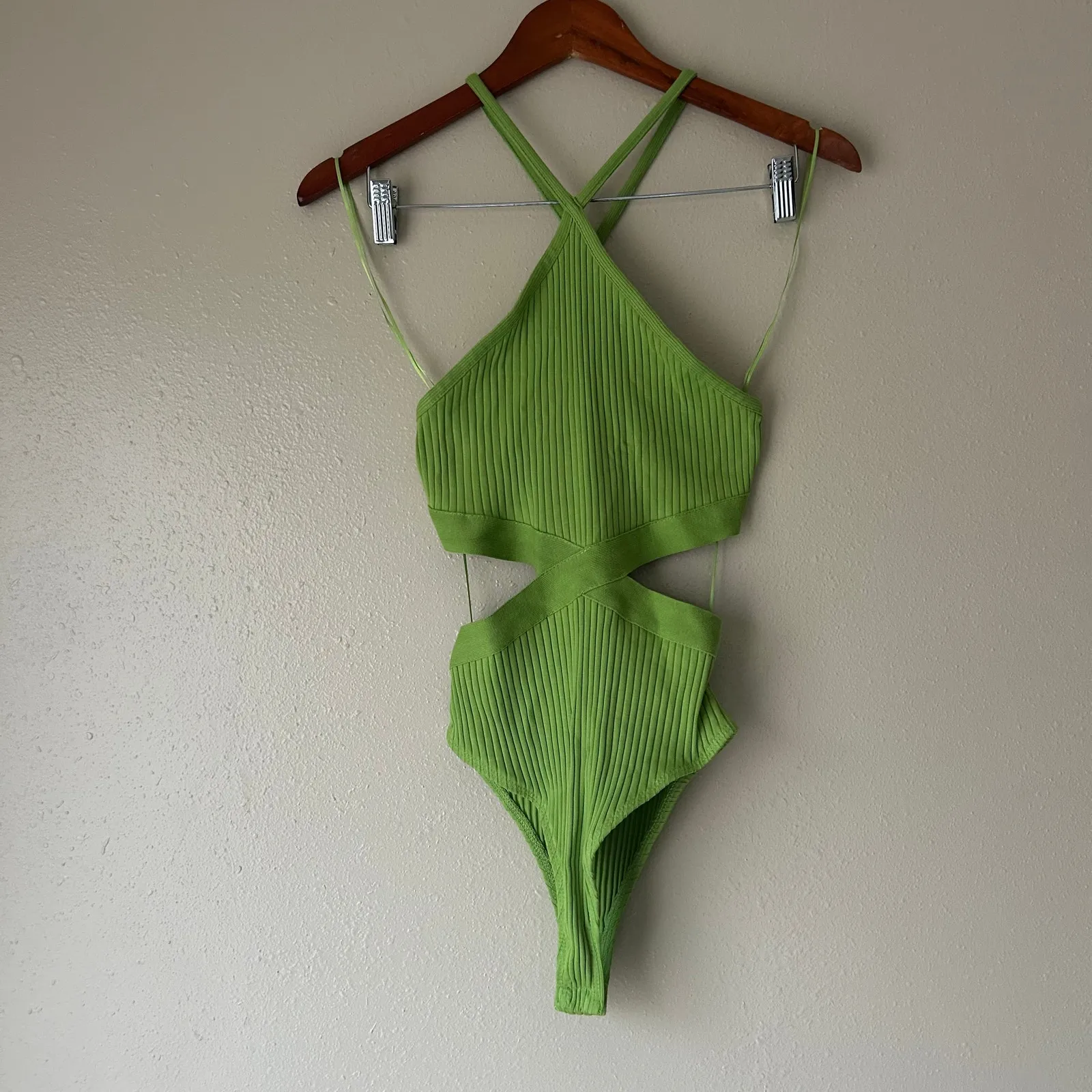 Zara Green Ribbed Cutout Halter Neck Bodysuit Size Small - Image 2