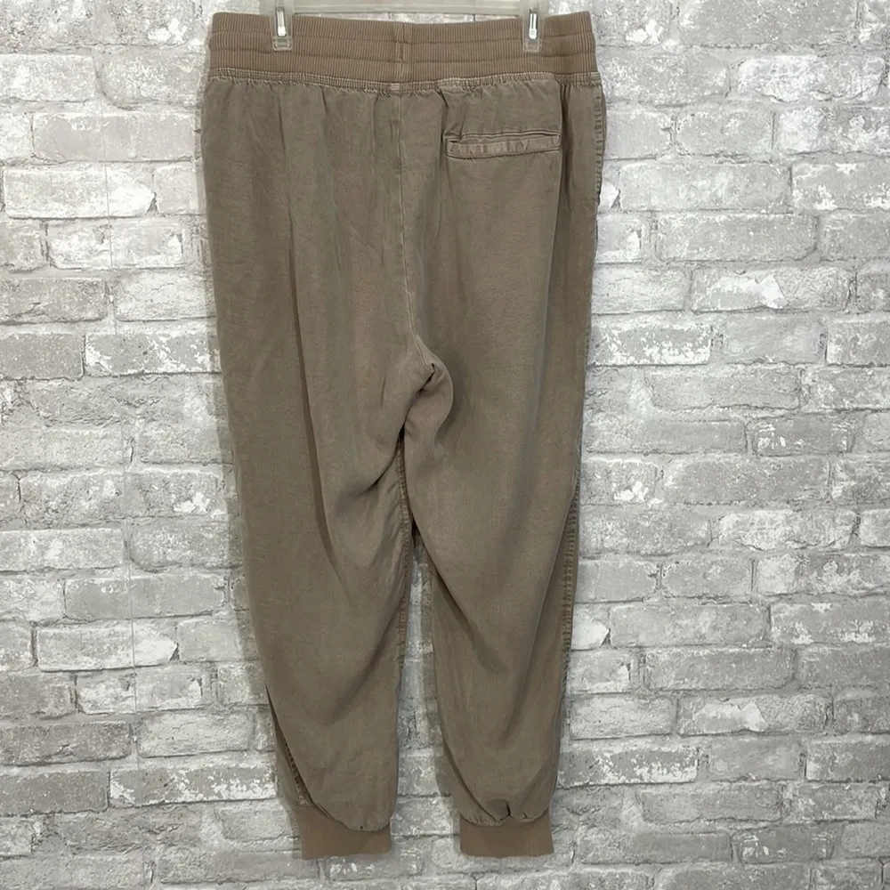 Aerie Khaki Casual Jogger - Image 5