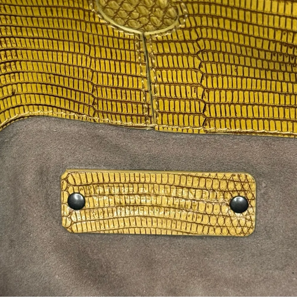 Bottega Veneta Lizard Shoulder Bag With Matching Compact Mirror One Size - Image 10