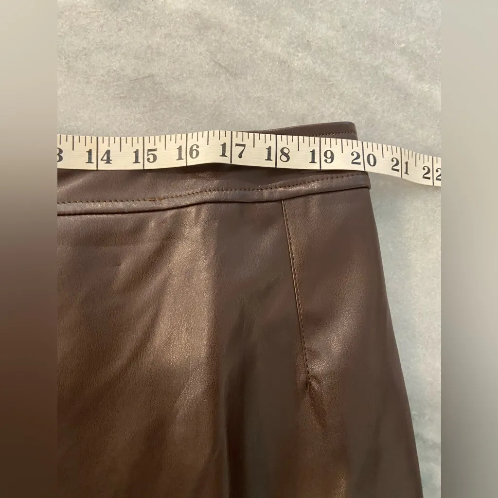 NWT Crissrexo Size XXXL Brown Faux Leather Front Zip Asymmetrical Mini Skirt - Image 9
