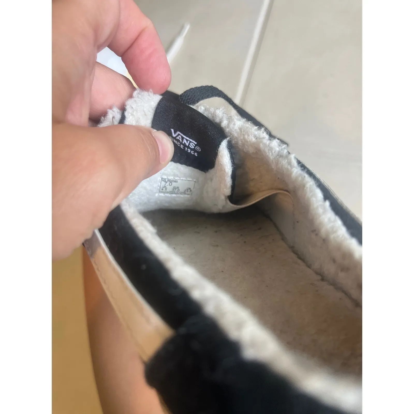 Women's‎ size 7 vans black sneak
 Fuzzy - Image 5