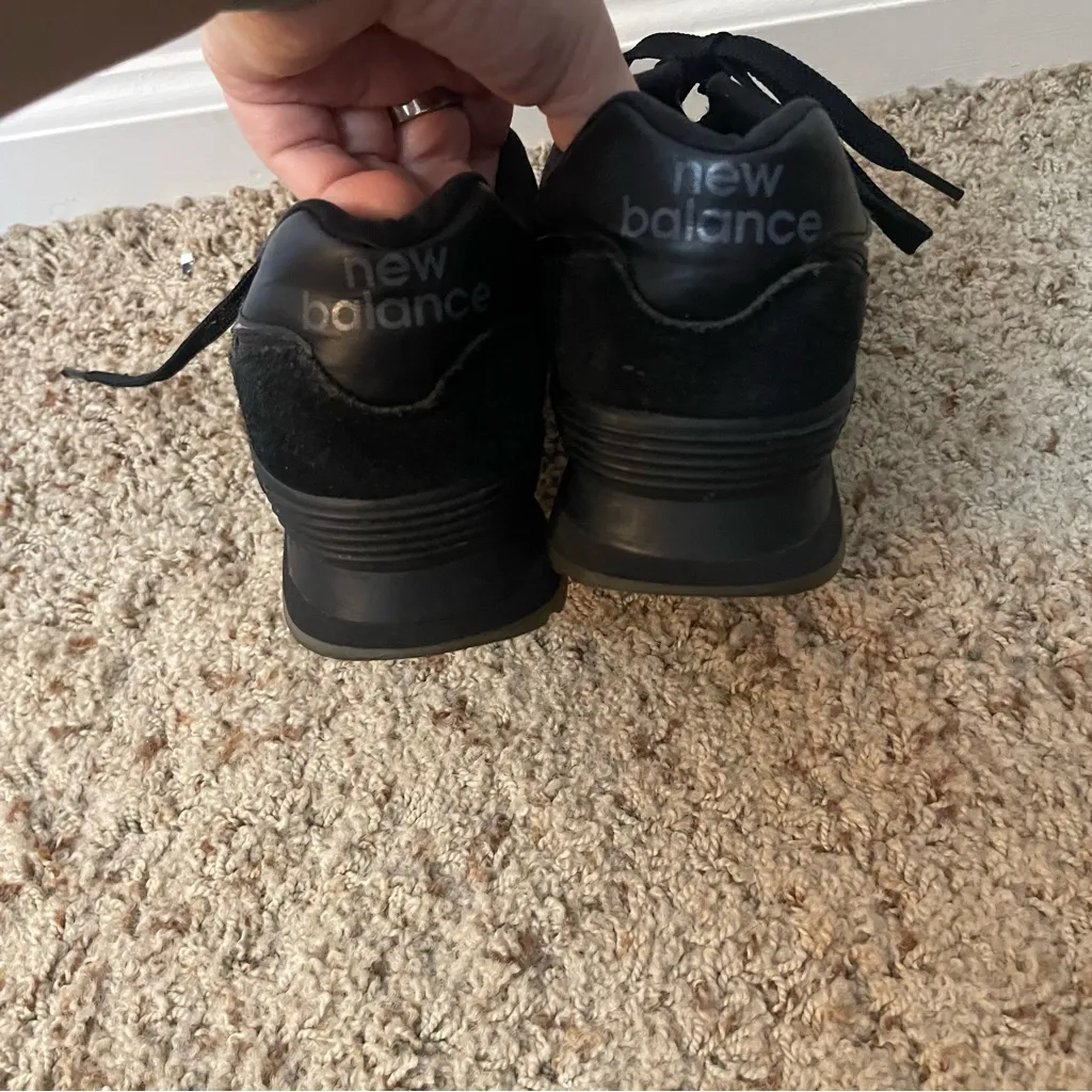 Women’s New Balance 574 Black Onyx Suede Casual Shoes Sneakers size 8 - Image 3