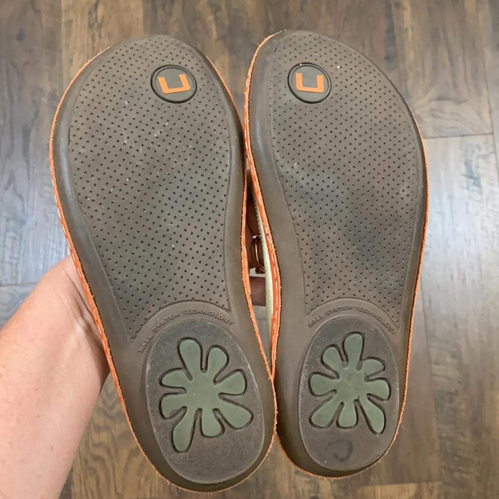 U Uncle K Leather Cream/Orange Flats Orange Size undefined - Image 5