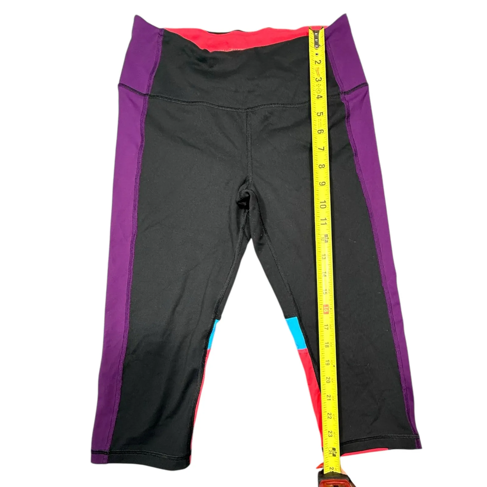 Victoria’s Secret VSX Sport Knockout Colorblock Crop Leggings Size Small - Image 3