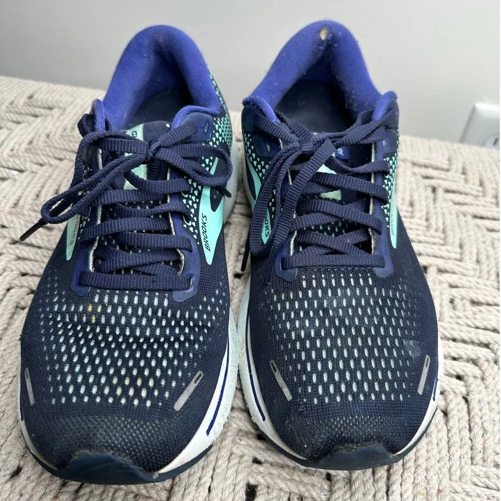 Brooks: Dark Purple and Mint Sneaker - Image 3