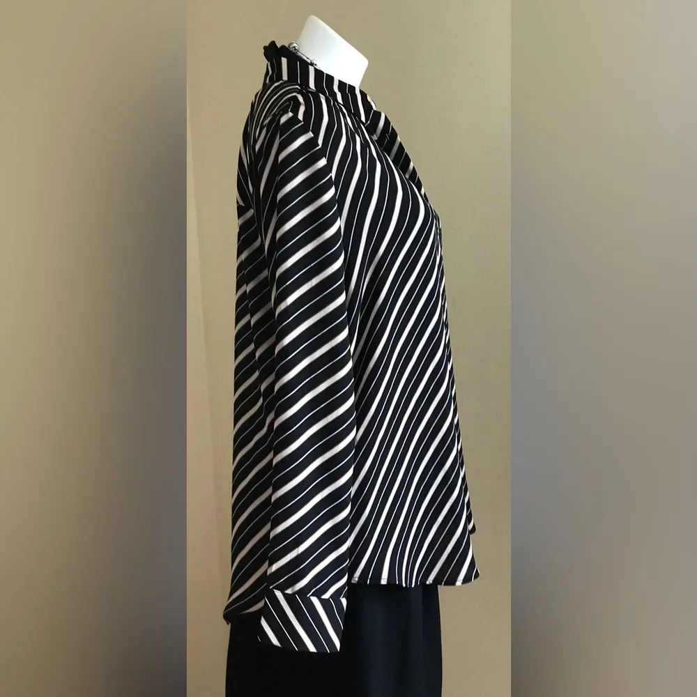 Ann Taylor Blouse Button  Black Cream Stripes Long Sleeve sheer flowy, size M - Image 2