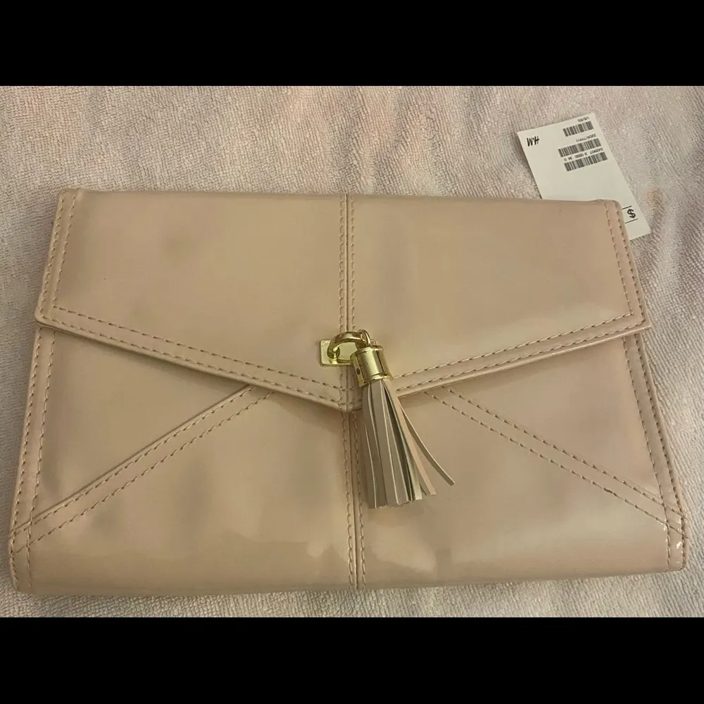 faux patten leather clutch bag with fringe tassel (light pink/nude) - Image 4