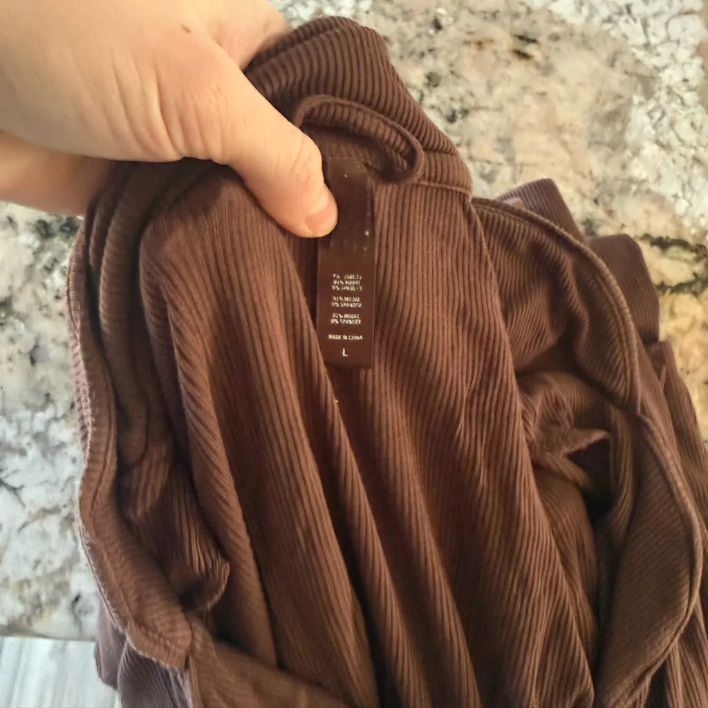 SKIMS Ribbed Lounge Set Brown Modal Button Top Pants Large - Image 5