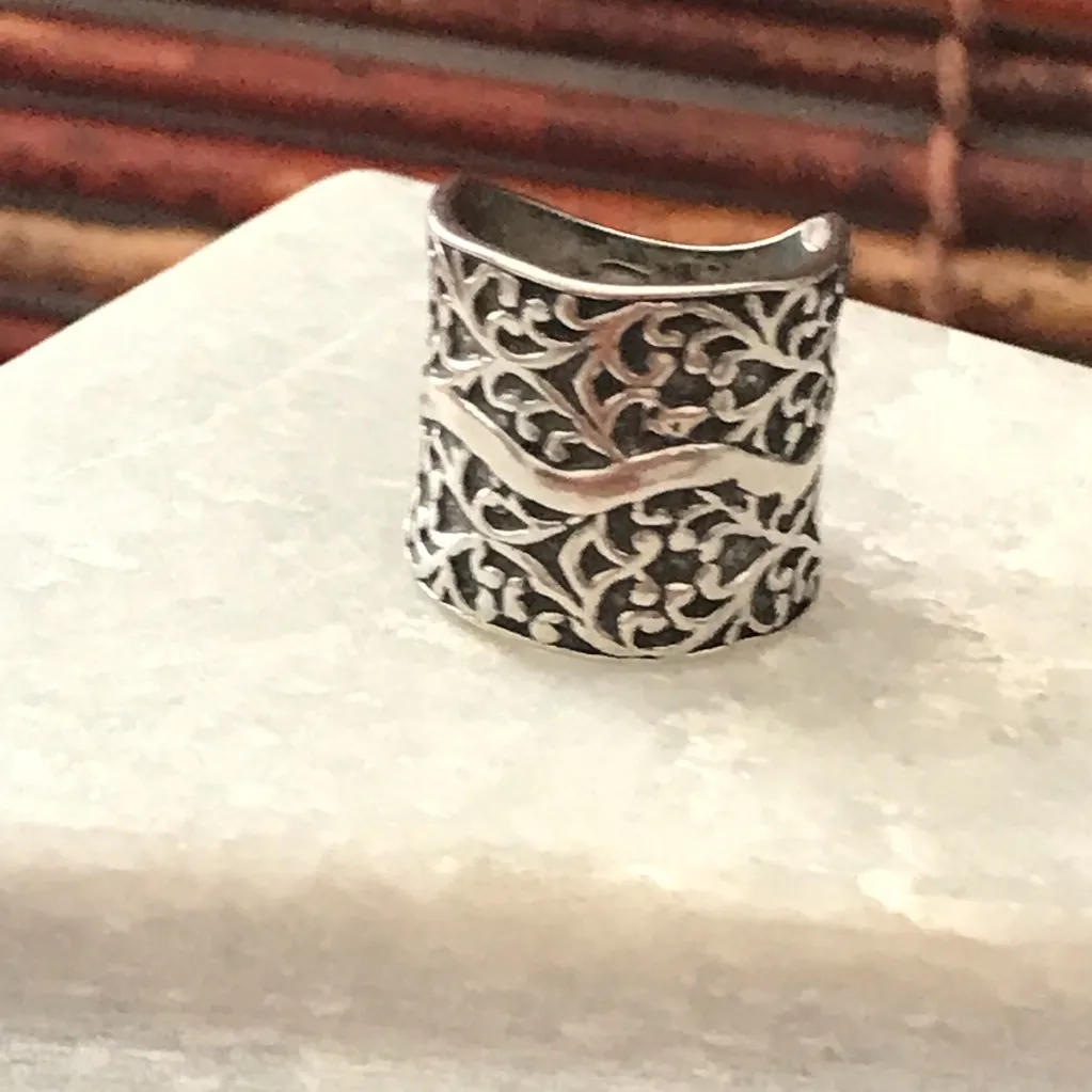 Silpada  Sterling Silver Statement Ring Size 6 - Image 7