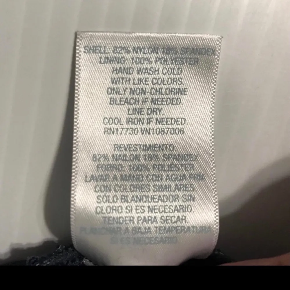 Kona Sol Swimwear floral padded tankini top women size small - Image 6