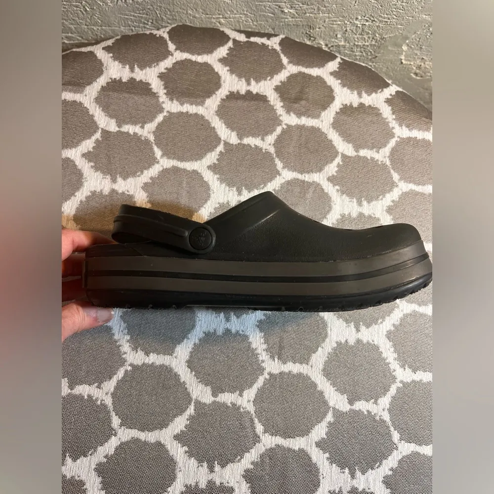 Crocs Black  Clogs - Image 14