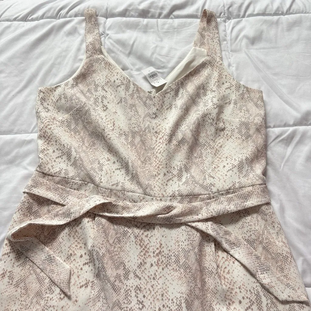 NWT LOFT Cropped Jumpsuit Womens Size 14 Snake Print Wide Leg Sleeveless Pink - Image 4